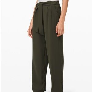 Lululemon dark olive noir pants - NWOT